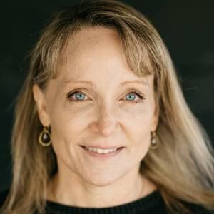 Meet your Posher, Catherine